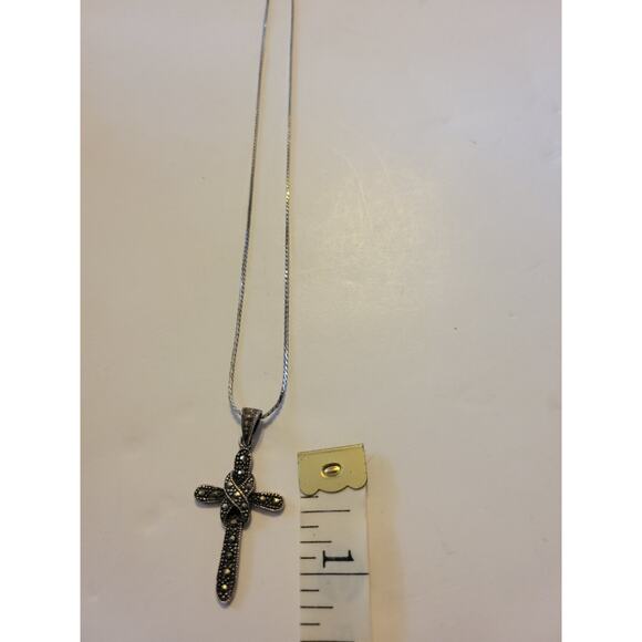 Vintage Estate Marcasite Cross Silver Tone Necklace Crucifix Religious Korea - Picture 10 of 10
